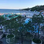 Aparthotel Maristella Marine Residense
