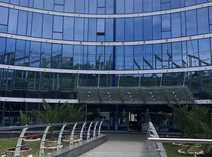 Maristella Marine Residense 4*