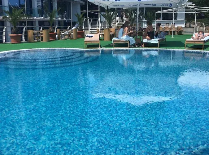 Maristella Marine Residense