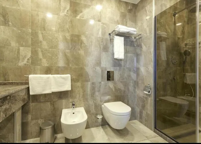 Maristella Marine Residense 4*