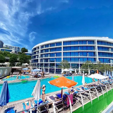 Lägenhetshotell Maristella Marine Residense Odessa