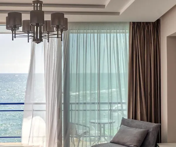 Maristella Marine Residense Ξενοδοχείο με διαμερίσματα 4*