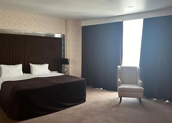 Maristella Marine Residense 4*