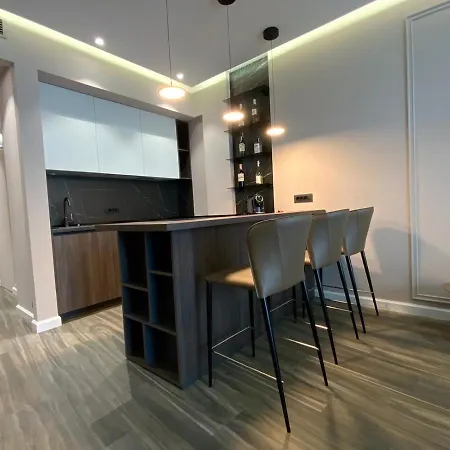 شقة فندقية Maristella Marine Residense 4*