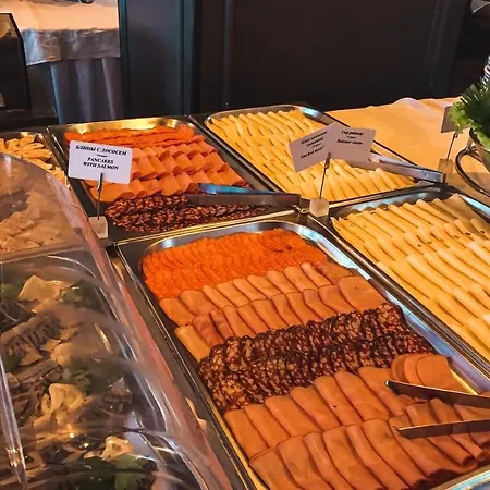 شقة فندقية Maristella Marine Residense 4*