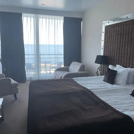 Maristella Marine Residense أوديسا